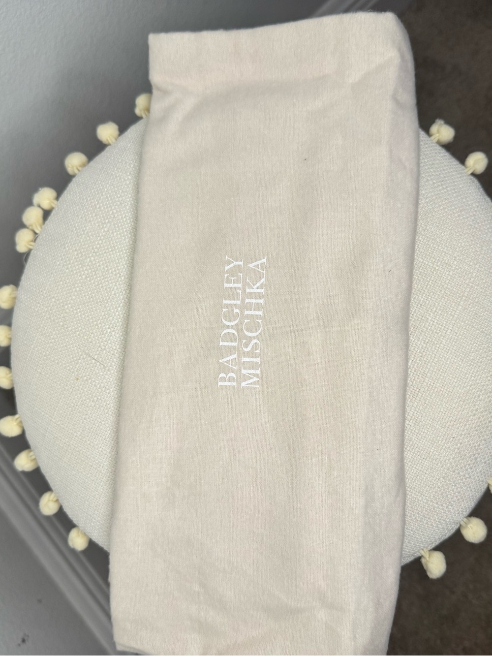 * New In Box * Badgley Mischka Finesse Satin Pumps w/ Crystals Size 7.5 - Picture 14 of 16